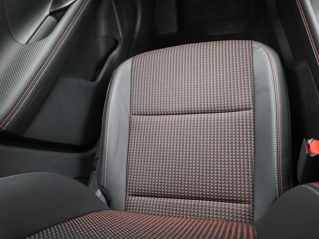 New 2026 Nissan Kicks SR FWD image 13