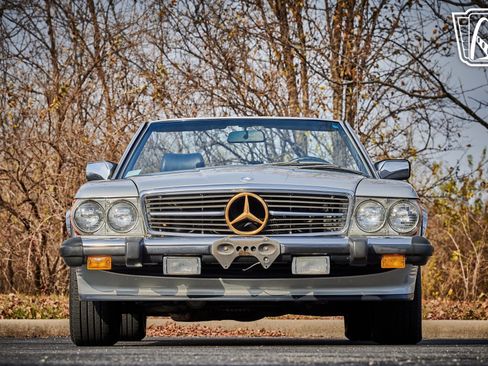 Used 1988 Mercedes-Benz 560 SL image 25