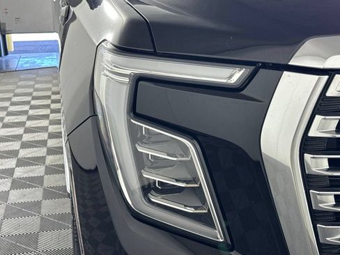 Certified 2025 GMC Yukon Denali AWD/4WD image 44
