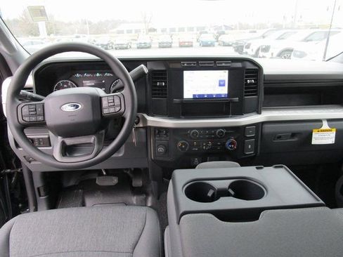 New 2024 Ford F350 XL w/ 360-Degree Camera Package image 19