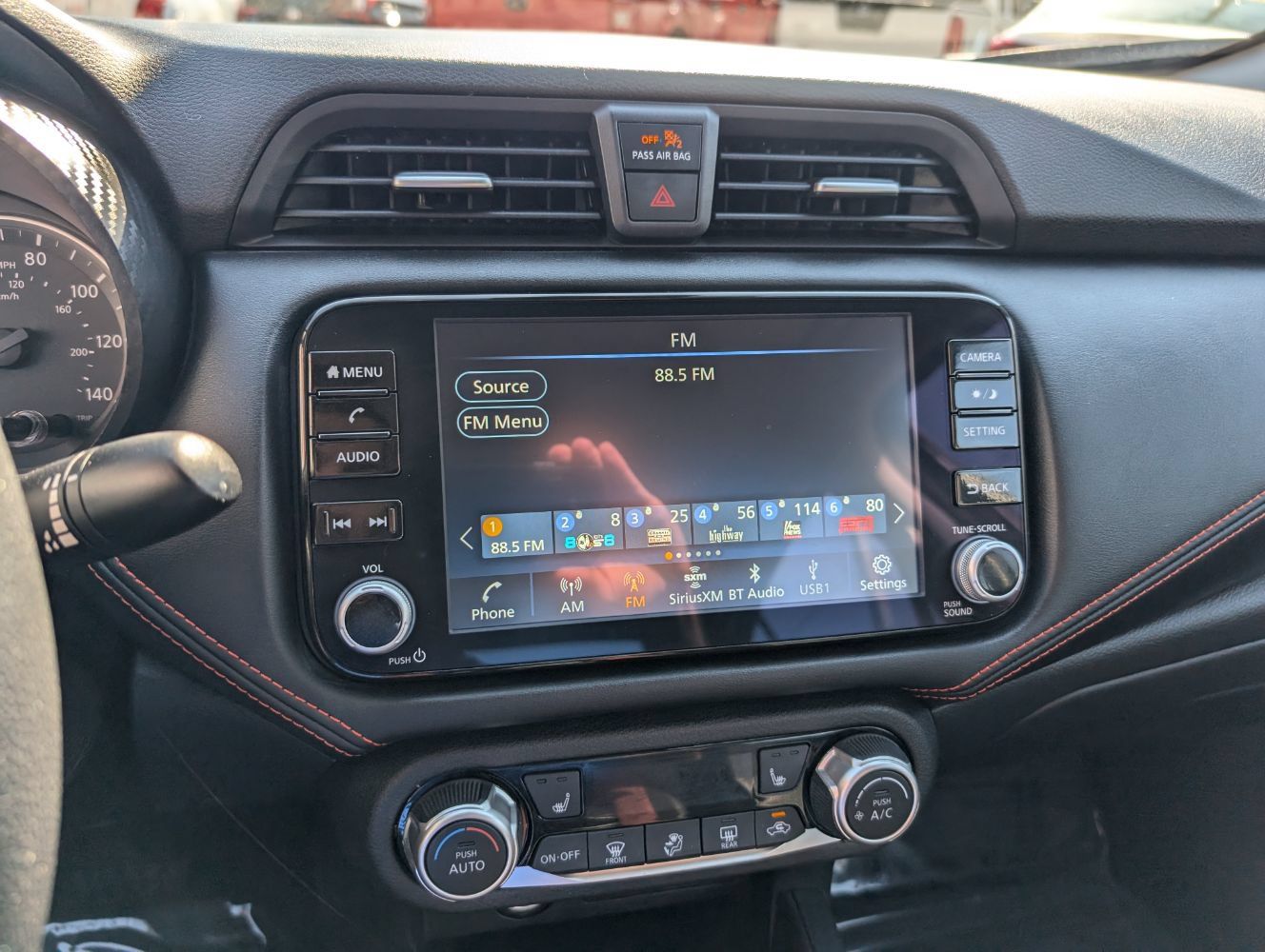 Used 2025 Nissan Versa SR w/ Trunk Package FWD image 21
