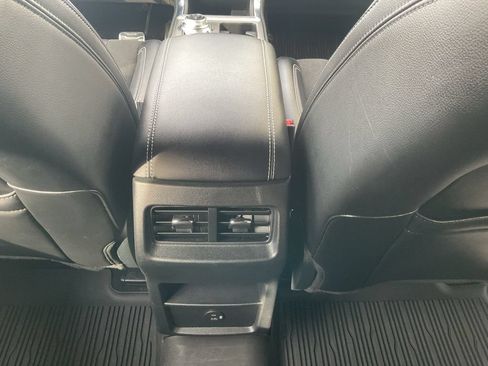 Used 2022 Ford Edge ST AWD/4WD image 19