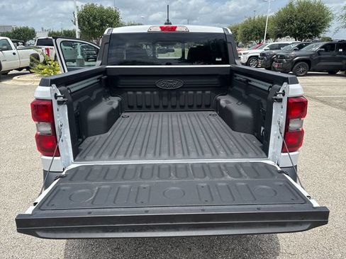 Used 2025 Ford Maverick Lariat AWD/4WD image 14