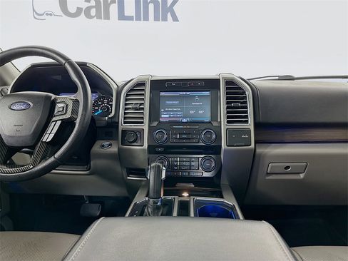 Used 2015 Ford F150 Lariat image 29
