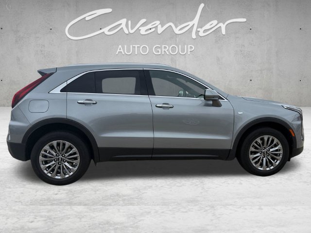 Used 2024 Cadillac XT4 Premium Luxury FWD image 17