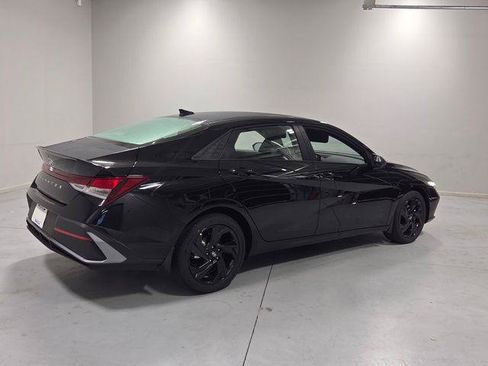 New 2026 Hyundai Elantra Sport FWD image 12