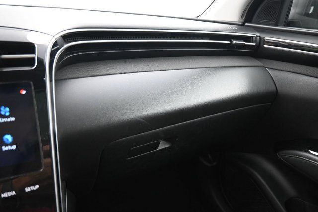 Used 2024 Hyundai Tucson Limited AWD/4WD image 32