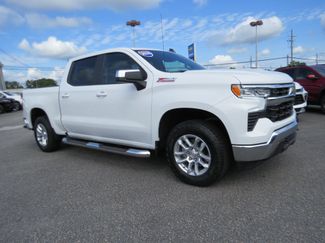 Certified 2025 Chevrolet Silverado 1500 LT w/ Z71 Off-Road Package AWD/4WD video 1