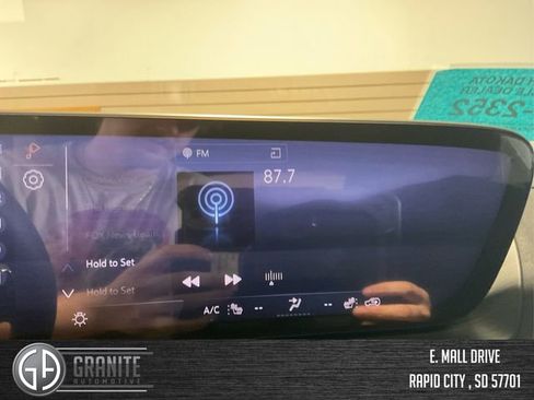 New 2025 Buick Envision Sport Touring image 14