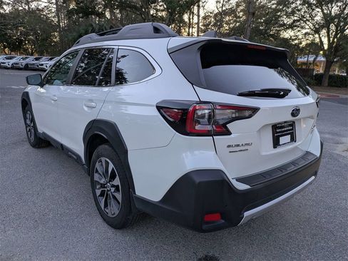 Used 2024 Subaru Outback Limited image 6