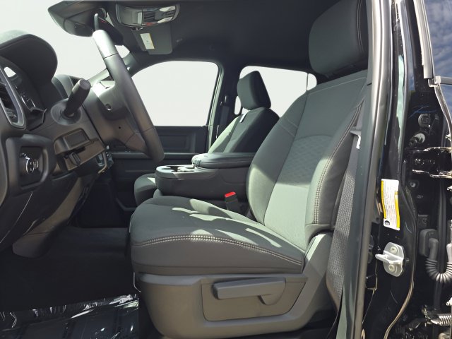 New 2026 RAM 3500 Tradesman AWD/4WD image 9