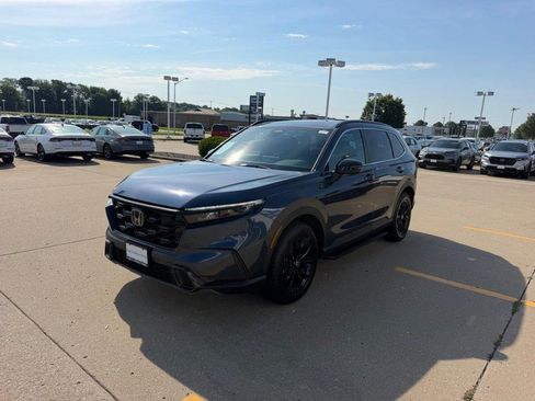 Used 2024 Honda CR-V Sport image 6