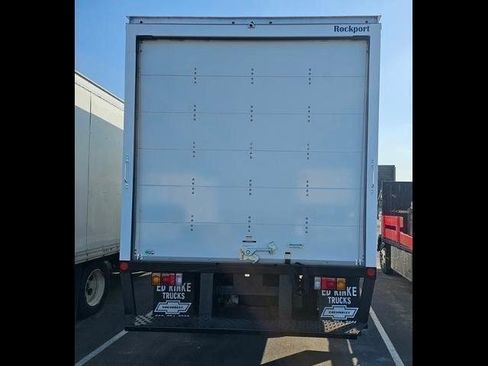 New 2024 Chevrolet Low Cab Forward image 17