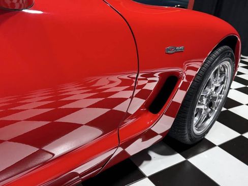 Used 2003 Chevrolet Corvette Z06 w/ Memory Package, 3 Drivers RWD image 53