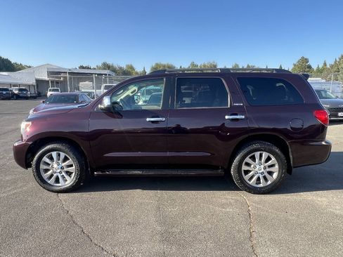 Used 2012 Toyota Sequoia Limited AWD/4WD image 2