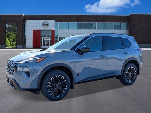 New 2026 Nissan Rogue SV FWD image 1