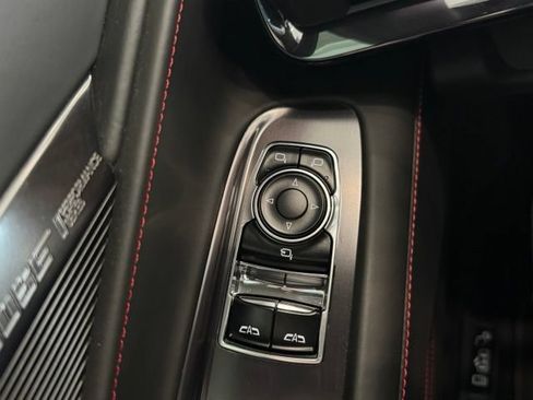 Used 2023 Chevrolet Corvette Stingray Premium Cpe w/ Z51 Performance Package RWD image 20