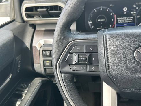 Used 2026 Toyota 4Runner TRD Off-Road Premium AWD/4WD image 30