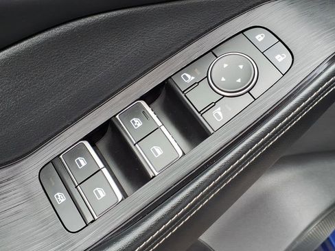 Certified 2023 Nissan Rogue Platinum w/ Platinum Premium Package AWD/4WD image 19