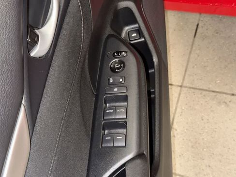 Used 2018 Honda Civic EX image 22