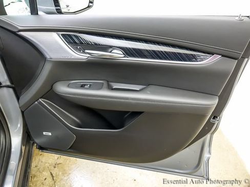 Certified 2024 Cadillac XT6 Premium Luxury FWD image 26