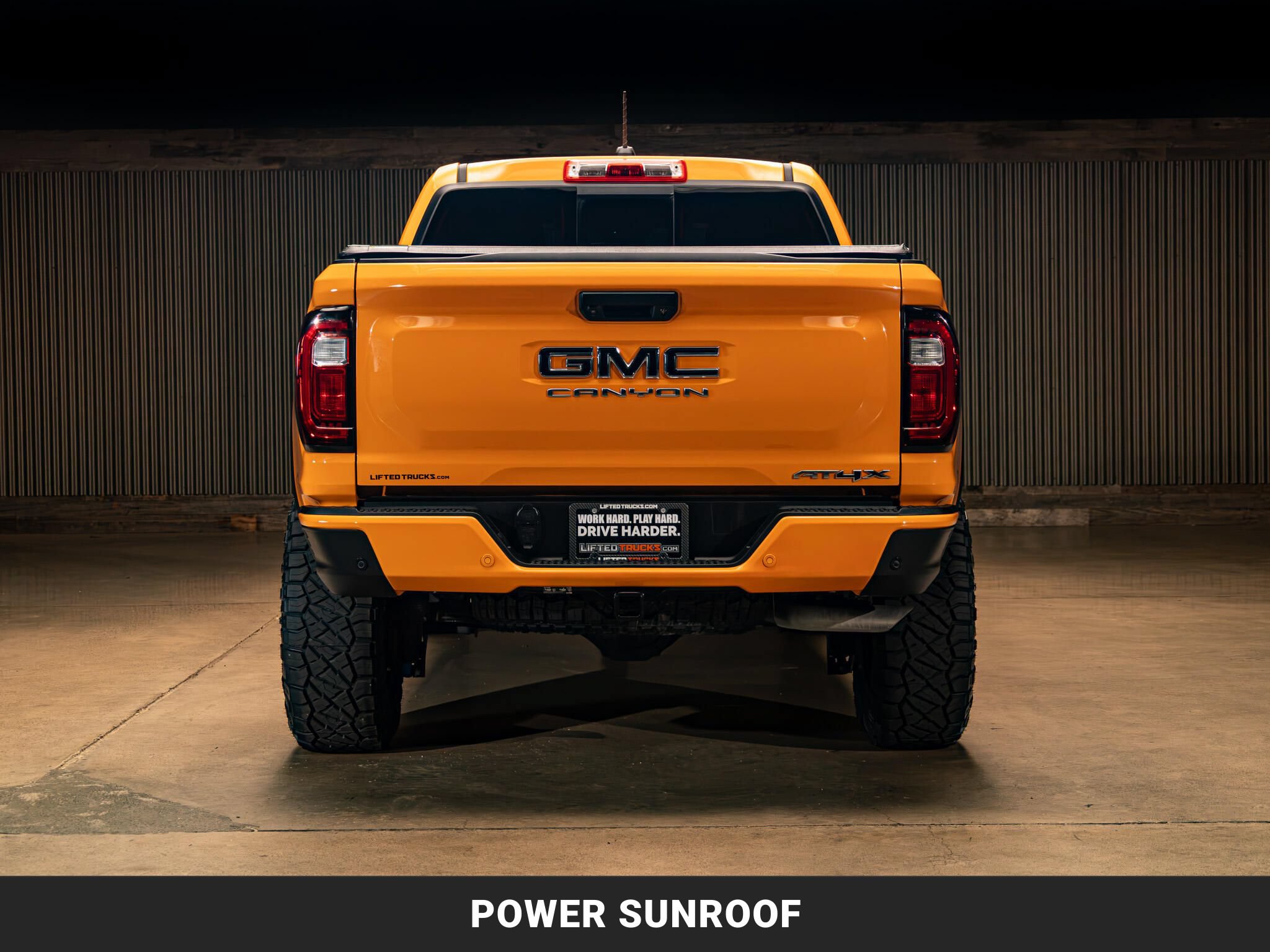 Used 2025 GMC Canyon AT4 w/ AT4X Package AWD/4WD image 8