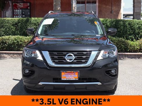 Used 2019 Nissan Pathfinder SL FWD image 3