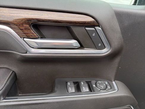 Used 2023 GMC Sierra 1500 Elevation image 20