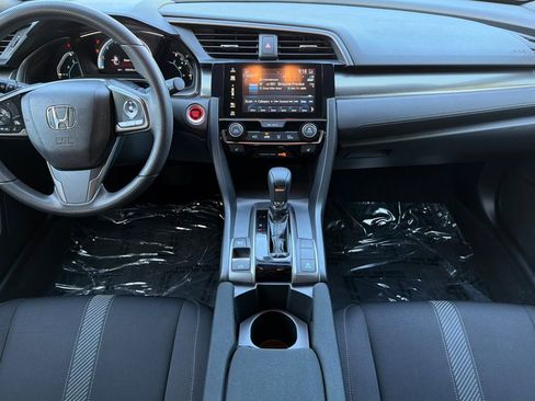 Used 2018 Honda Civic EX image 17