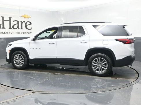 Used 2023 Chevrolet Traverse LT image 52
