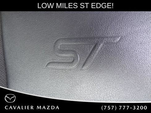Used 2024 Ford Edge ST w/ Equipment Group 401A AWD/4WD image 11