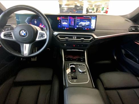 Used 2023 BMW 330i 330i w/ M Sport Package image 15