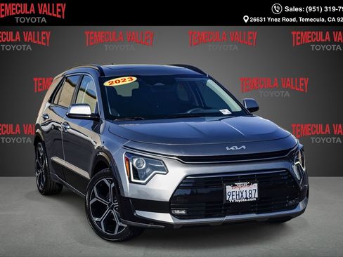Used 2023 Kia Niro EX Touring image 1
