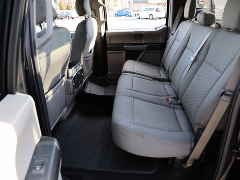 Used 2015 Ford F150 XLT w/ Equipment Group 302A Luxury image 19