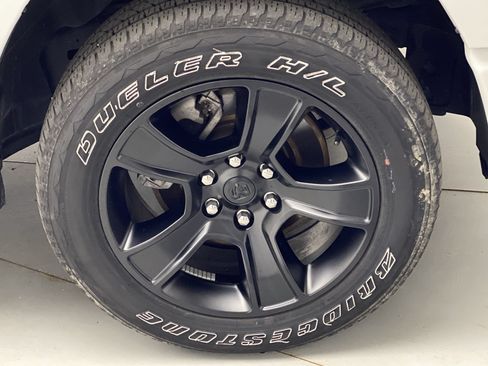 Used 2020 RAM 1500 Big Horn AWD/4WD image 20