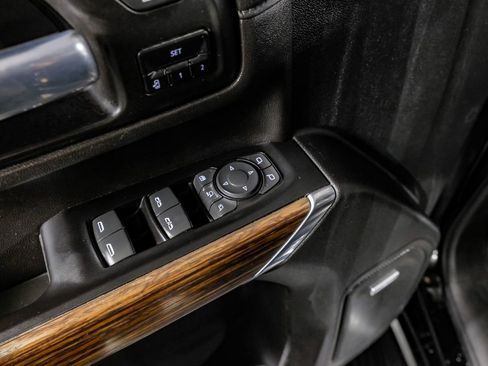 Used 2022 Chevrolet Silverado 3500 High Country w/ Z71 Off-Road Package image 36