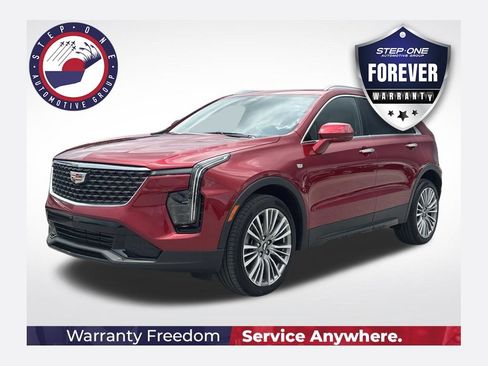 Used 2025 Cadillac XT4 Premium Luxury w/ Technology Package AWD/4WD image 1