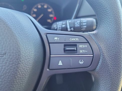 Certified 2025 Honda CR-V EX image 30