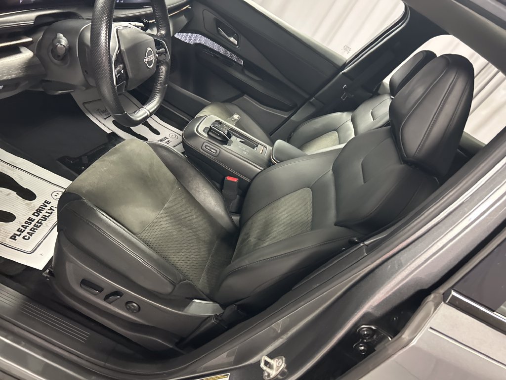 Used 2023 Nissan Ariya FWD image 10