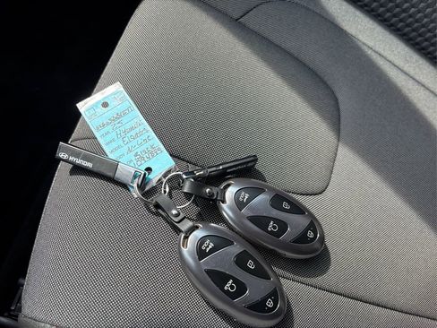 Used 2025 Hyundai Elantra N Line image 39