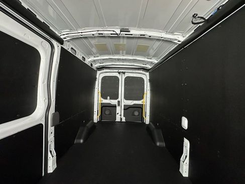 New 2026 Ford Transit 250 148 Medium Roof Extended AWD w/ Load Area Protection Package image 23