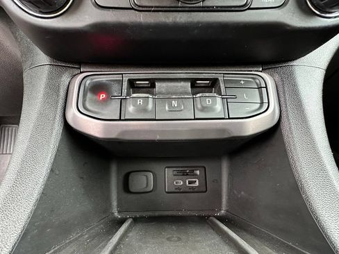 Certified 2021 GMC Acadia AT4 w/ Technology Package AWD/4WD image 35