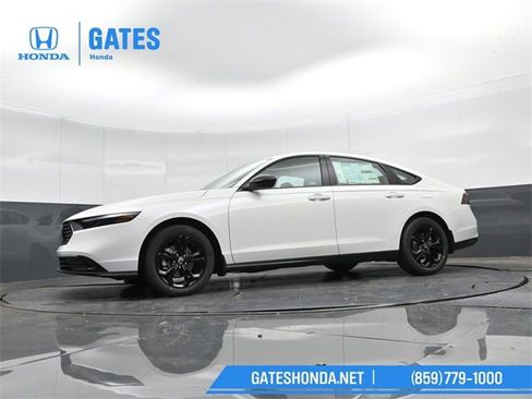 New 2025 Honda Accord SE image 38