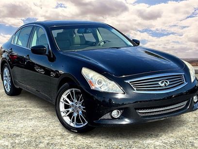 Used 2011 INFINITI G37 x w/ Premium Pkg