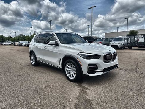 Used 2023 BMW X5 xDrive40i w/ Premium Package AWD/4WD image 11