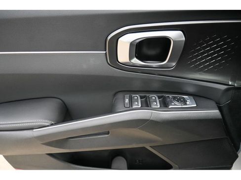 New 2026 Kia Sorento S image 14