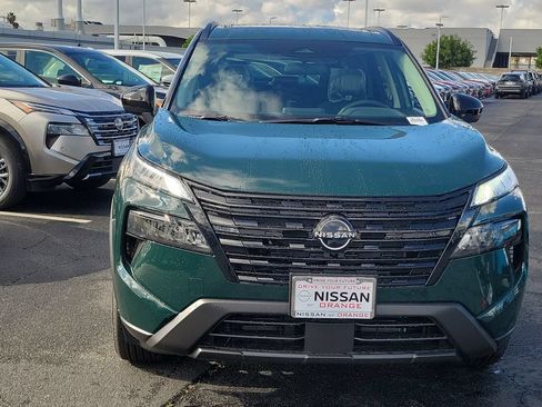 New 2026 Nissan Rogue Dark Armor FWD image 5