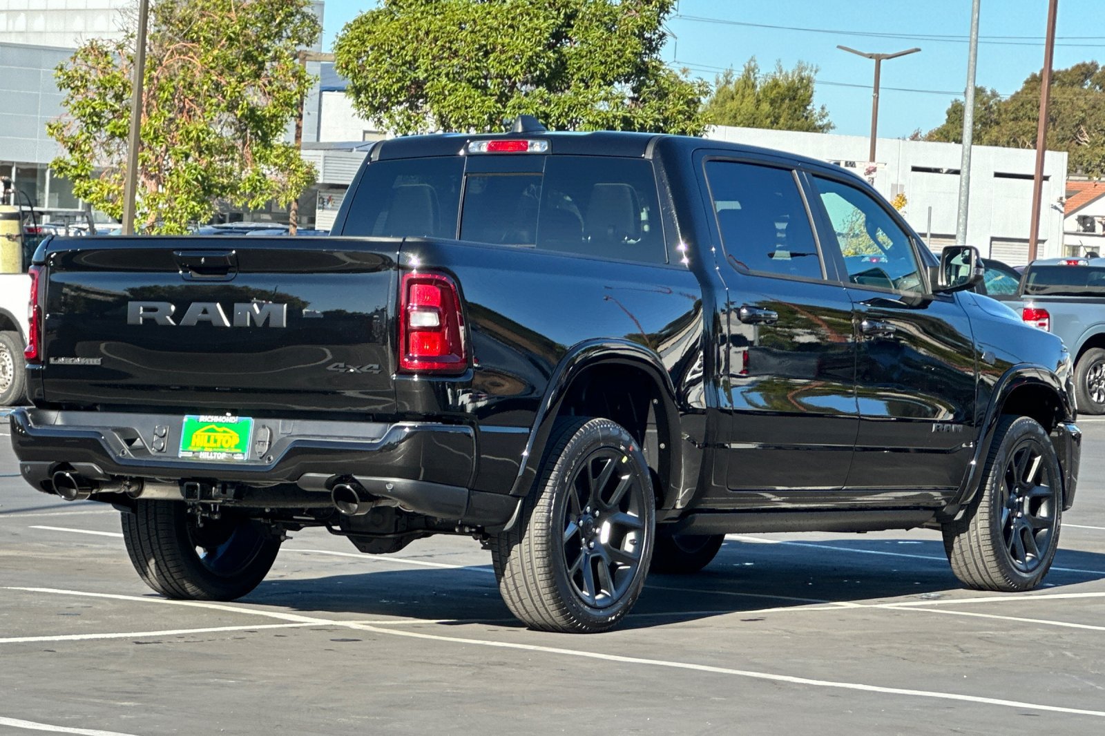 New 2027 RAM 1500 Laramie AWD/4WD image 4