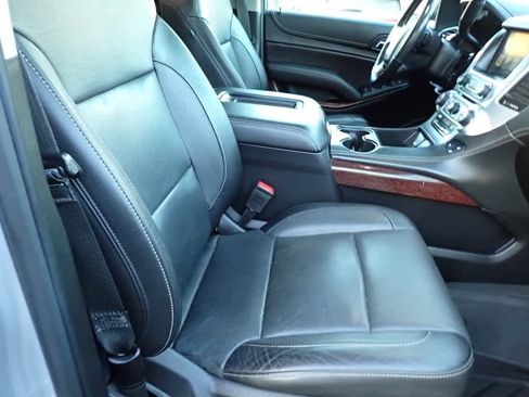 Used 2019 GMC Yukon XL SLT image 22