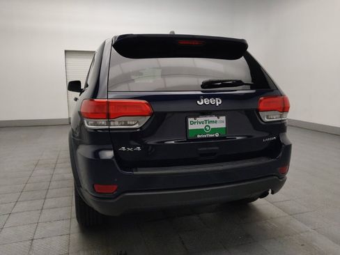 Used 2018 Jeep Grand Cherokee Laredo AWD/4WD image 6